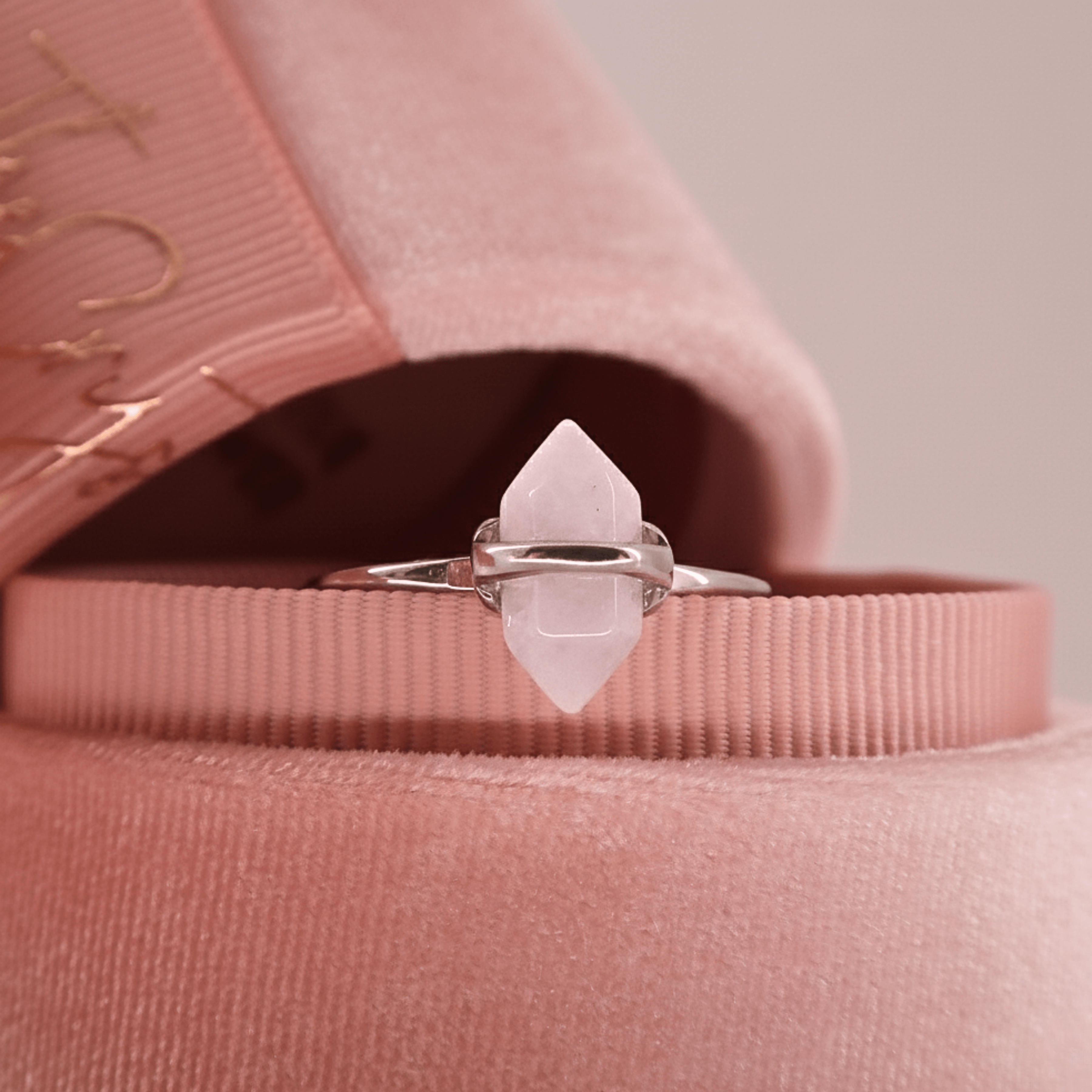 The Magnetic Ring (NEW!)